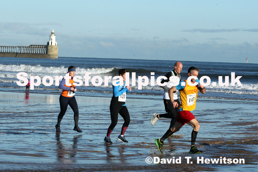 Blyth Sands Handicap Race.  Photo: David T. Hewitson/Sports for All Pics